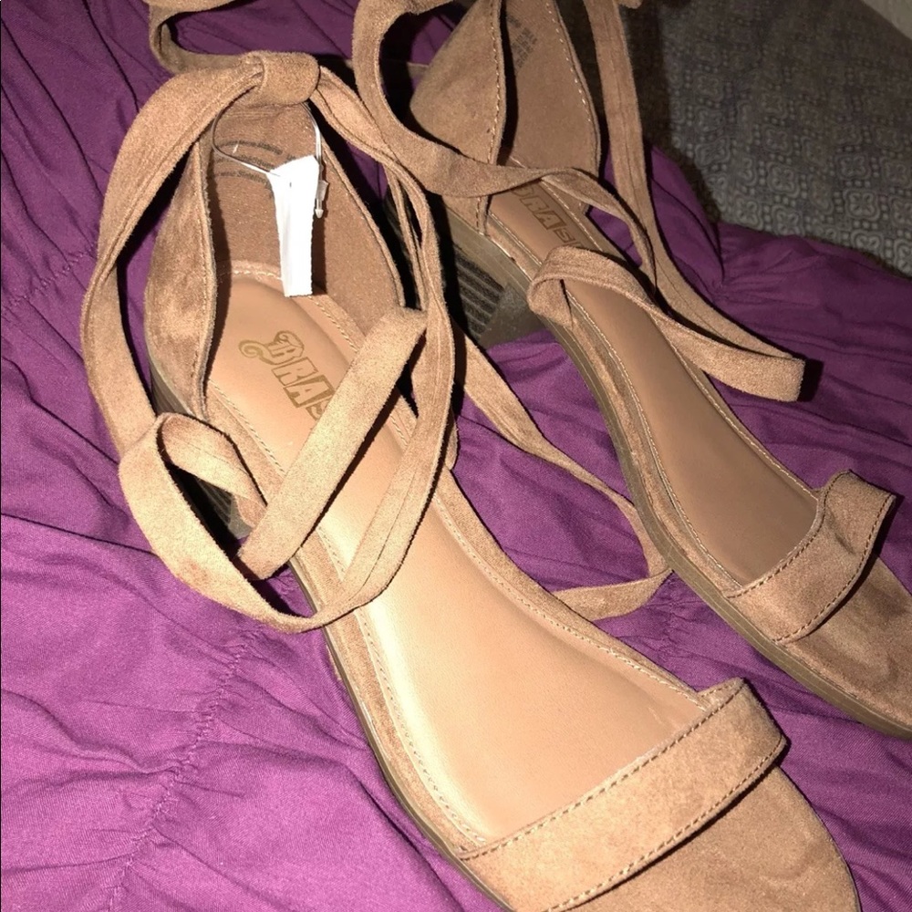 Strappy Brown sandals